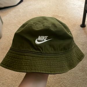 Nike Adult Unisex Bucket Hat, M/L
